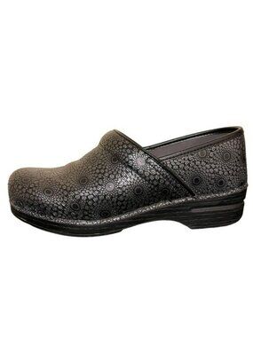 Dansko Clogs XP Pro Medallion Black Leather Slip On Size 42 (U.S. 11.5-12)